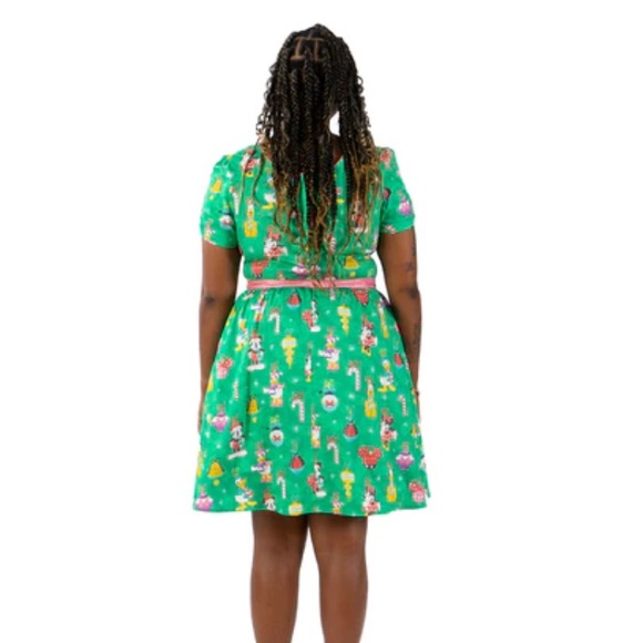 NWOT 2X Stitch Shoppe Disney Christmas Dress - Picture 2 of 9